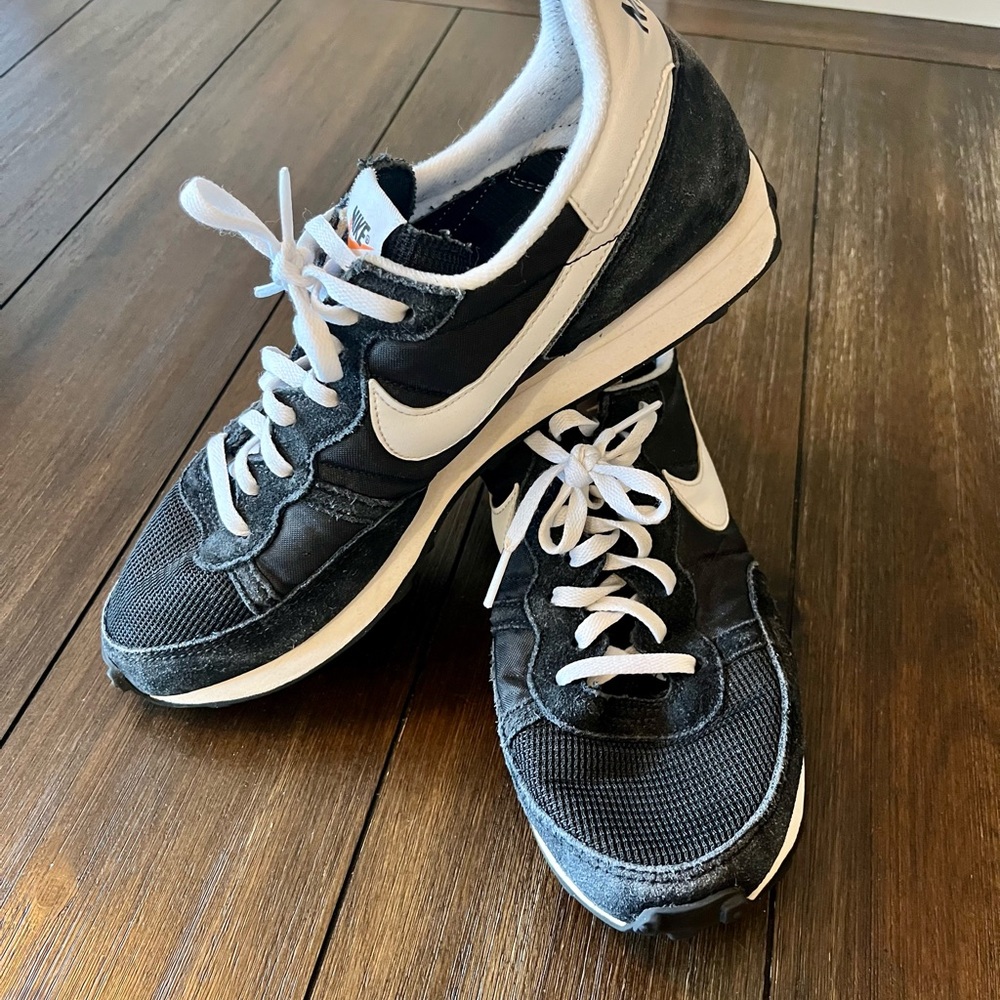 Nike Size 9 Mens